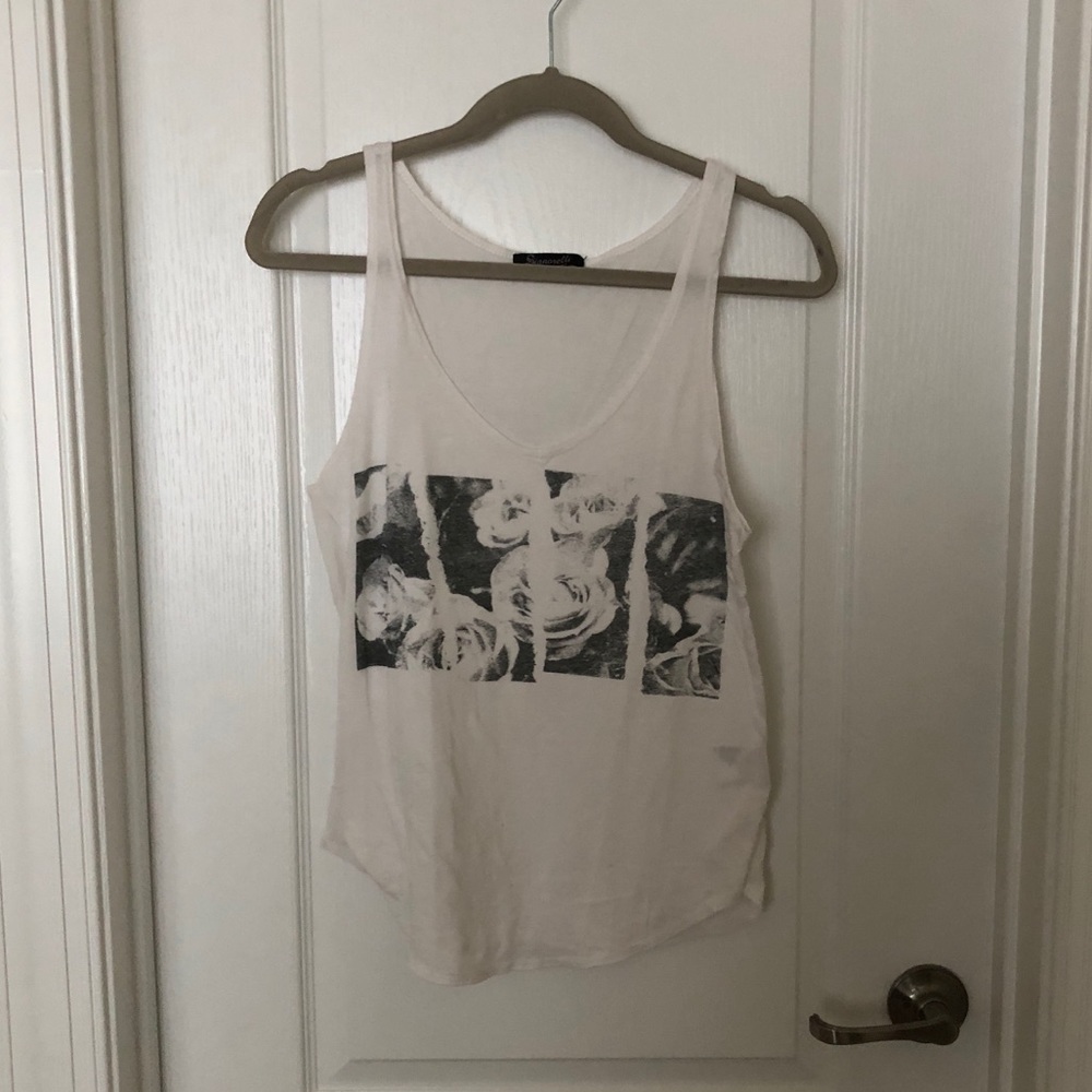 Graphic Tank